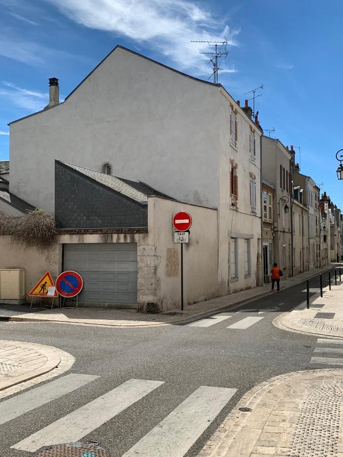 T1 Bis Hyper-centre, tout équipé, refait à neuf Orléans Exterior foto